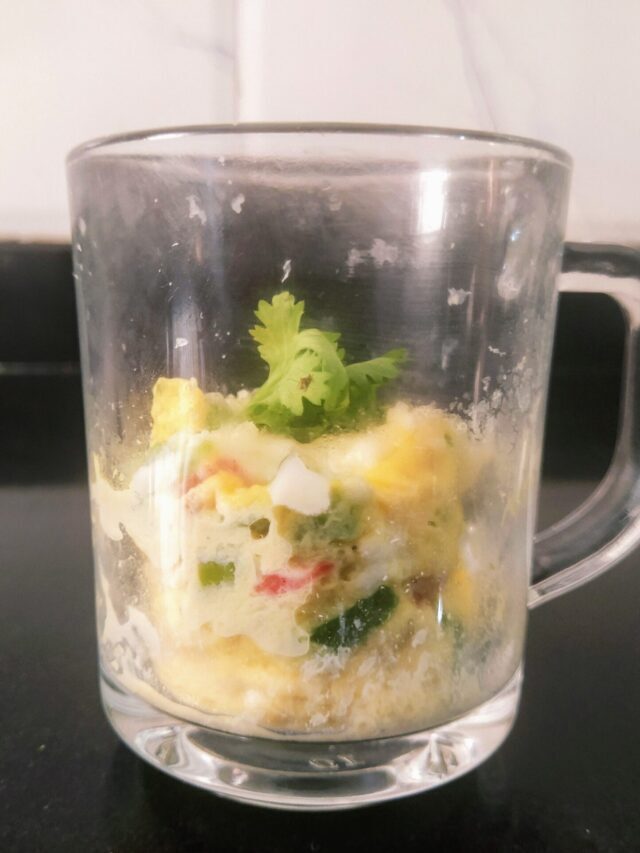Omelet In A Mug : Healthy Mug Recipe
