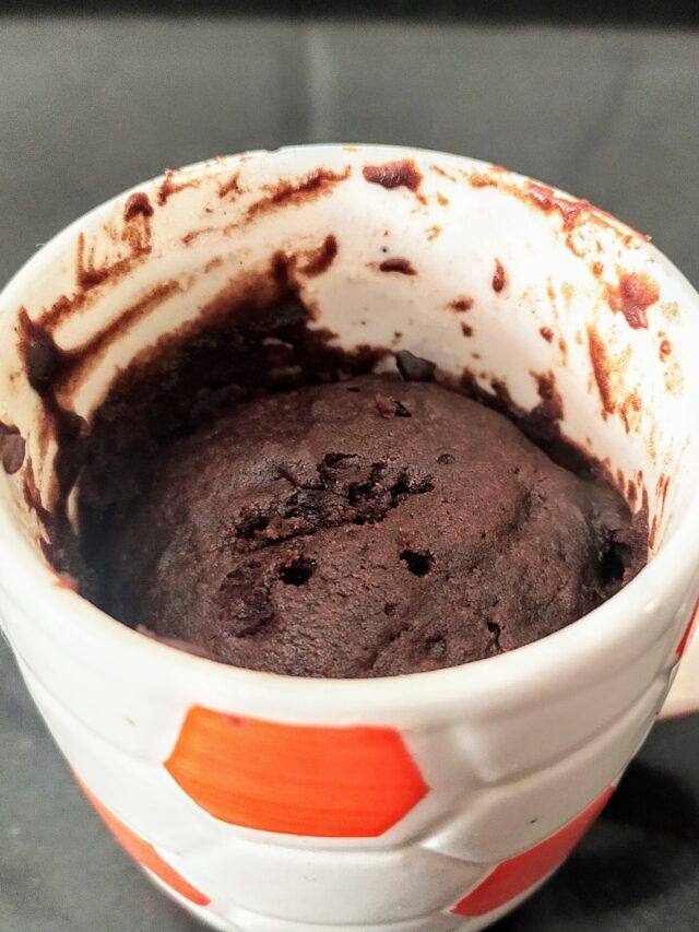 Eggless Chocolate Mug Cake