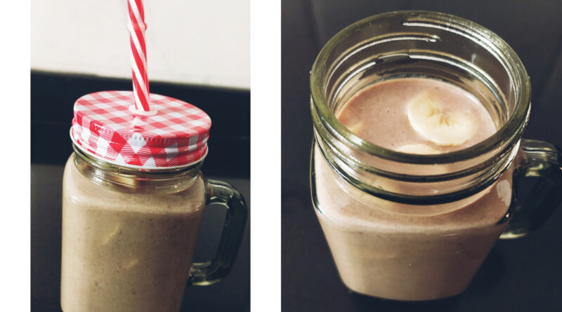 Healthy Chocolate Banana Smoothie