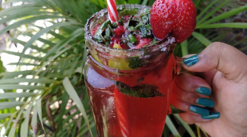Virgin Strawberry Mojito | Mocktail In A Mug | Easy Mug Beverage
