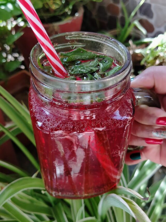 Beat The Summer Heat With Rose Mojito